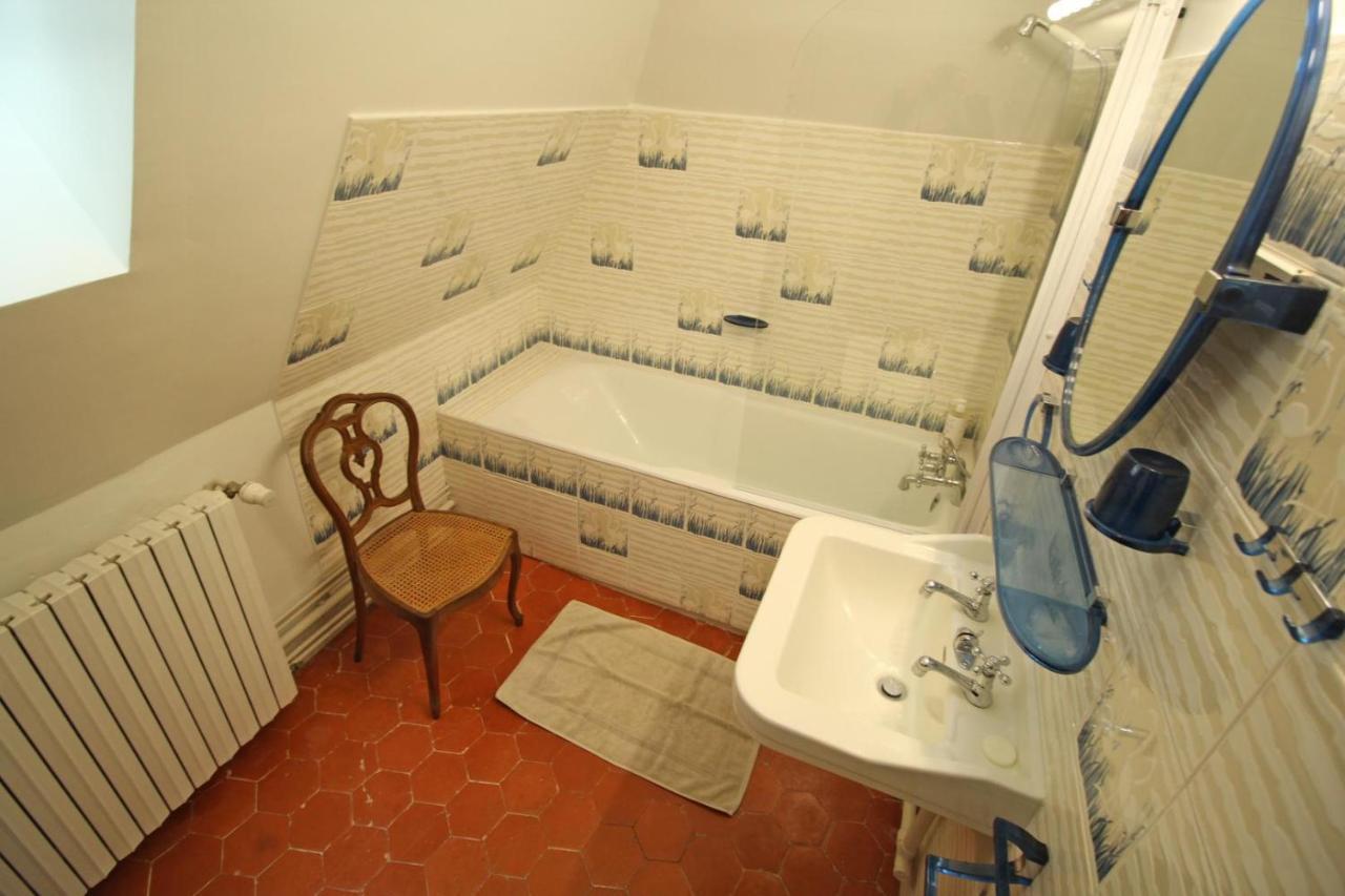 Domaine De Bort Bed & Breakfast Saint-Priest-Taurion Ngoại thất bức ảnh